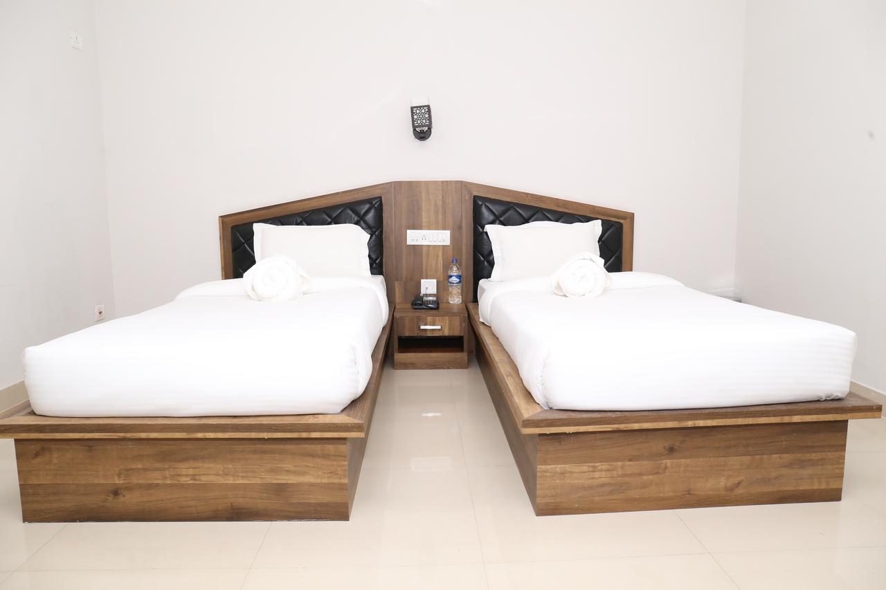 Hotel Europa Inn Dimāpur Kültér fotó